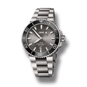 Oris Aquis Date 43.5 Titanium / Grey / Bracelet