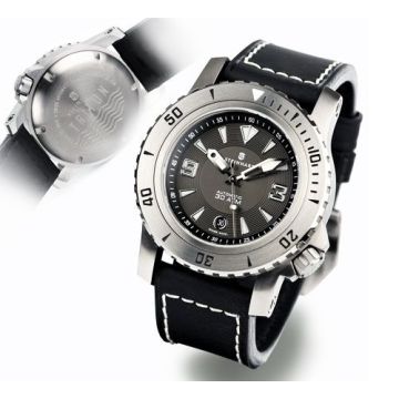 Steinhart Triton 30ATM