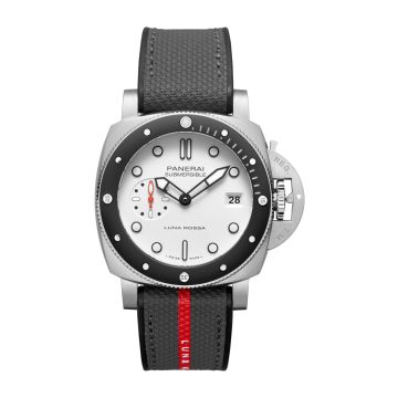 Panerai Luminor Submersible 42 3 Days Automatic Luna Rossa