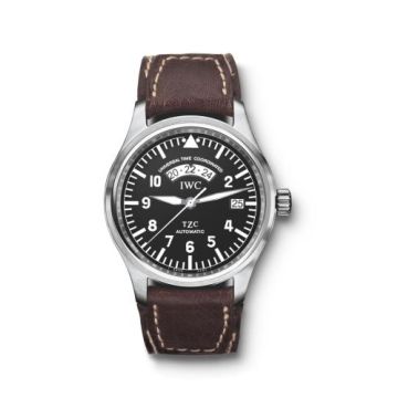 IWC Schaffhausen Pilot's Watch UTC Stainless Steel / Black / Strap