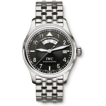 IWC Schaffhausen Pilot's Watch Spitfire UTC Stainless Steel / Black / Bracelet