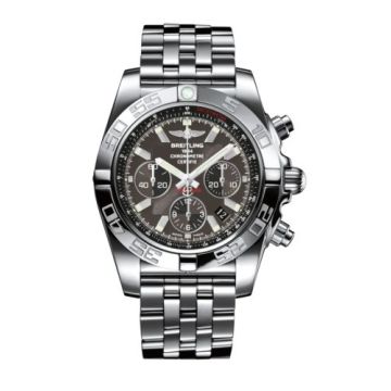 Breitling Chronomat 44 Stainless Steel / Carbon Black / Bracelet