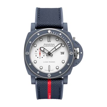 Panerai Submersible QuarantaQuattro Luna Rossa Ti-Ceramitech / White
