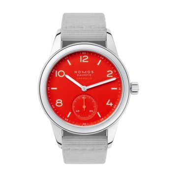 Nomos Glashütte Club Neomatik 37 Signal Red