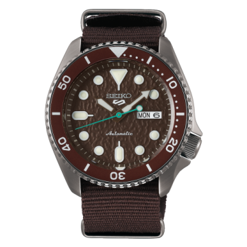 Seiko 5 Sports Street Style Hard Coating / Brown / NATO