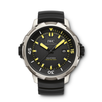IWC Schaffhausen Aquatimer Automatic 2000 Titanium / Black / Yellow Lume / Rubber