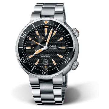 Oris Divers Small Second - Date Stainless Steel / Black / Bracelet