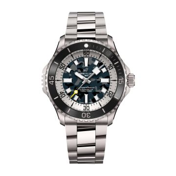 Breitling SuperOcean Automatic 46 Super Diver Titanium / Camouflage / Bracelet