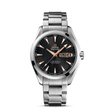 Omega Seamaster Aqua Terra 150m Co-Axial 43 Annual Calendar White Gold / Grey / Bracelet