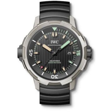 IWC Schaffhausen Aquatimer Automatic 2000 Titanium / Cronotempvs