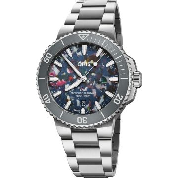 Oris Aquis Date 41.5 Stainless Steel / Upcycle