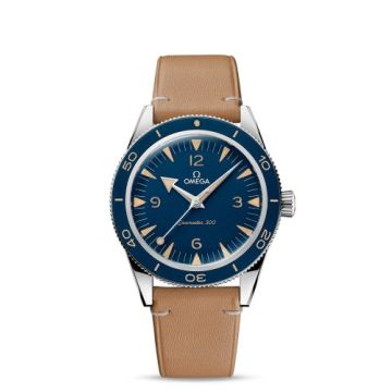 Omega Seamaster 300 Master Chronometer Stainless Steel / Blue / Strap