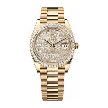 Rolex Day-Date 40 Yellow Gold - Baguette / Paved