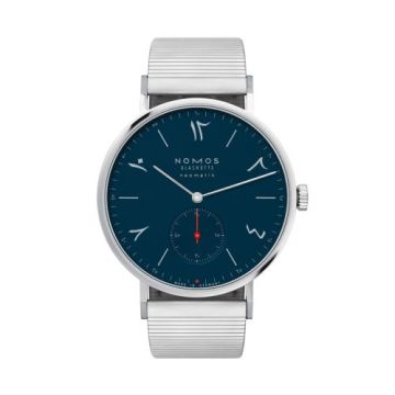 Nomos Glashütte Tangente Neomatik 39 Red Dot 2019 Commemorative Edition Blue