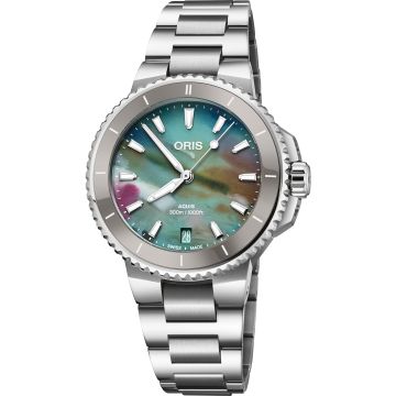 Oris Aquis Date 36.5 Stainless Steel / Upcycle