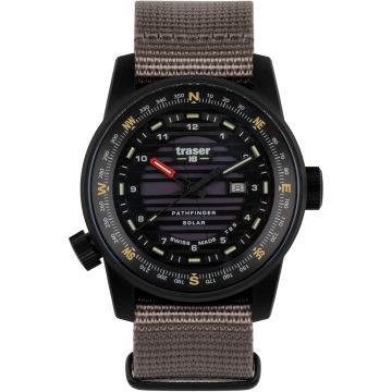 Traser P68 Pathfinder Solar