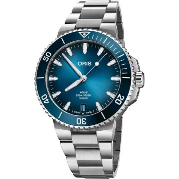 Oris Aquis Date Calibre 400 43.5 Stainless Steel / Blue / Bracelet
