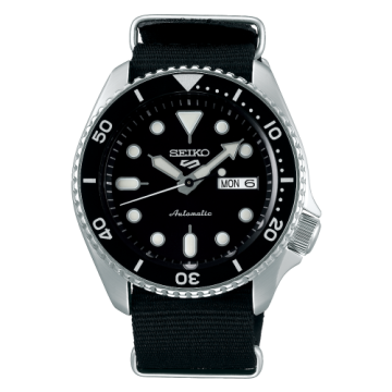 Seiko 5 Sports Sports Style Stainless Steel / Black / NATO