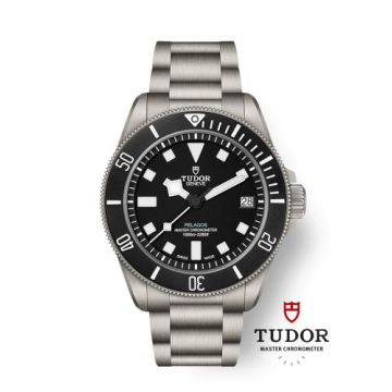 Tudor Pelagos Ultra Titanium / Black / Bracelet