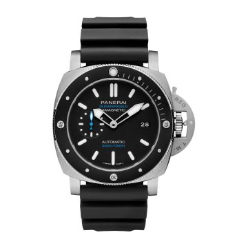 Panerai Luminor Submersible 47 Amagnetic 3 Days Automatic Titanium / Black