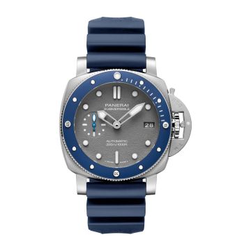 Panerai Luminor Submersible 42 3 Days Automatic Acciaio Blue Ceramic / Shark Grey