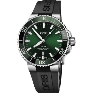 Oris Aquis Date 43.5 Stainless Steel / Green / Rubber