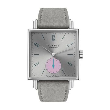 Nomos Glashütte Tetra Die Unerreichbare / Open Case Back