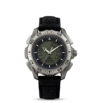 Omega Speedmaster X-33 Titanium / Kevlar / Military