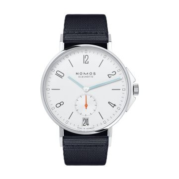 Nomos Glashütte Ahoi Datum