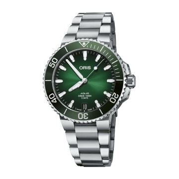 Oris Aquis Date Calibre 400 41.5 Stainless Steel / Green / Bracelet