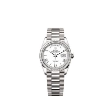 Rolex Day-Date 36 White Gold - Baguette / White - Roman / President