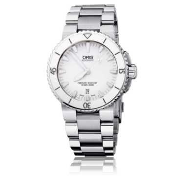 Oris Aquis Date 43 Stainless Steel / White / Bracelet