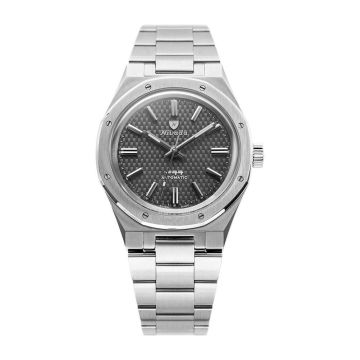 Nivada Grenchen F77 Titanium / Grey / Bracelet