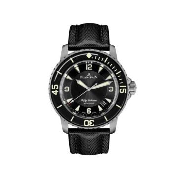 Blancpain Fifty Fathoms Automatique Titanium / Black / Sailcloth