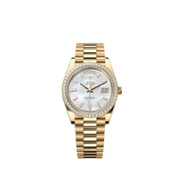 Rolex Day-Date 40 Yellow Gold - Baguette / MOP - Baguette
