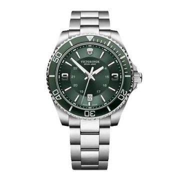 Victorinox Maverick Large