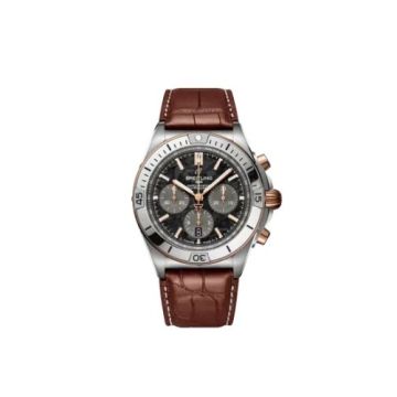 Breitling Chronomat B01 42 Triumph Speed Triple RR Roadster