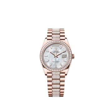 Rolex Day-Date 36 Everose Gold / Diamond / MOP - Baguette / President - Diamond