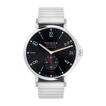 Nomos Glashütte Tangente Sport neomatik 42 date marine black