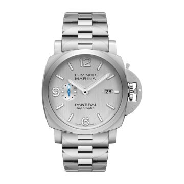 Panerai Luminor 1950  Marina 44 3 Days Automatic Stainless Steel / Silver / Bracelet