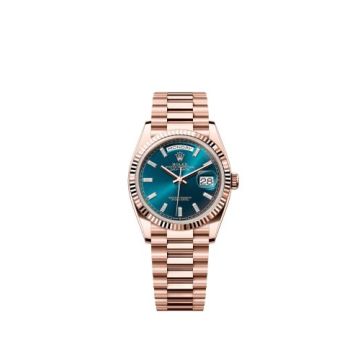 Rolex Day-Date 36 Everose Gold - Fluted / Blue-Green - Baguette / President