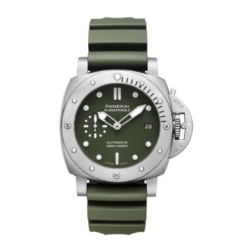 Panerai Luminor Submersible 42 3 Days Automatic Stainless Steel / Green / Verde Militare