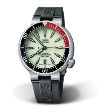 Oris Divers Date Titanium / Lume / Rubber
